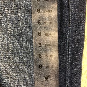 NWT American Eagle Vintage Hi-Rise Jeans